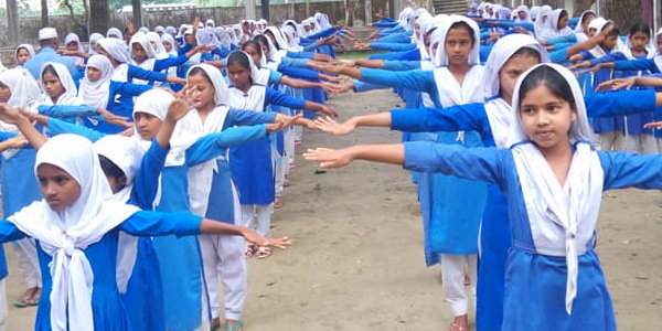 ছুটির তালিকা থেকে শুক্র-শনিবার বাদ দেওয়ার দাবি শিক্ষকদের