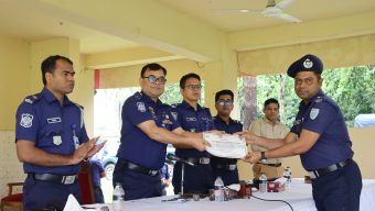 বড়লেখার ওসি মনিরুজ্জামান খান মৌলভীবাজার জেলার ‘শ্রেষ্ঠ ওসি’ নির্বাচিত