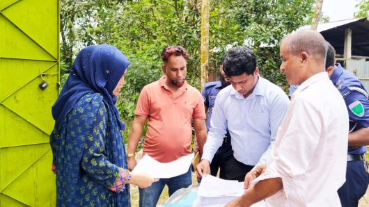 বড়লেখায় ভ্রাম্যমাণ আদালতের অভিযান: ভেজাল ঘি ও খাদ্যপণ্য উৎপাদনের দায়ে ৫০ হাজার টাকা জরিমানা