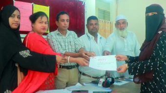 বড়লেখায় ব্র্যাকের উদ্যোগে হাঁস-মুরগি পালন বিষয়ে প্রশিক্ষণ, অর্ধশত প্রশিক্ষণার্থীর মাঝে সনদ বিতরণ।