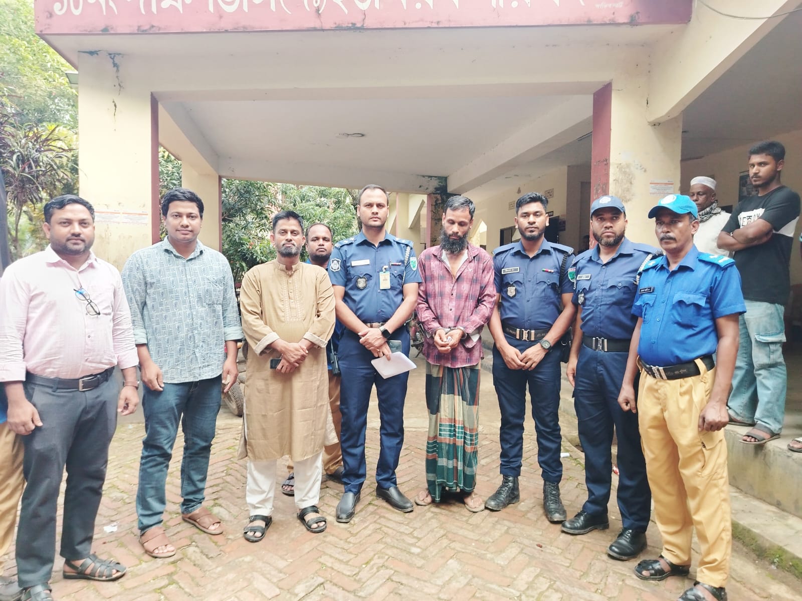 বড়লেখায় মোবাইল কোর্টে মাদকসেবীর কারাদণ্ড