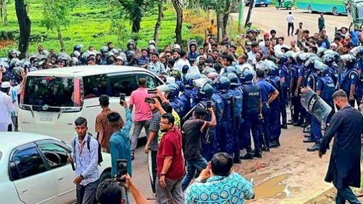 এনসিপিকে হবিগঞ্জে ঢুকতে দেয়নি পুলিশ